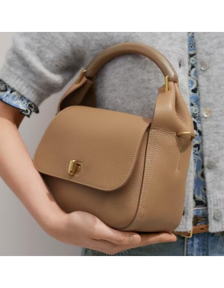 Leather handbag, fashionable and luxurious women's crossbody bag, single-shoulder handbag, PU leather with a small square design featuring a textured pattern